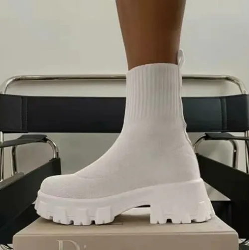 2023 New Women Luxury Brand Plus Size Women's Boots Couple Socks Shoes