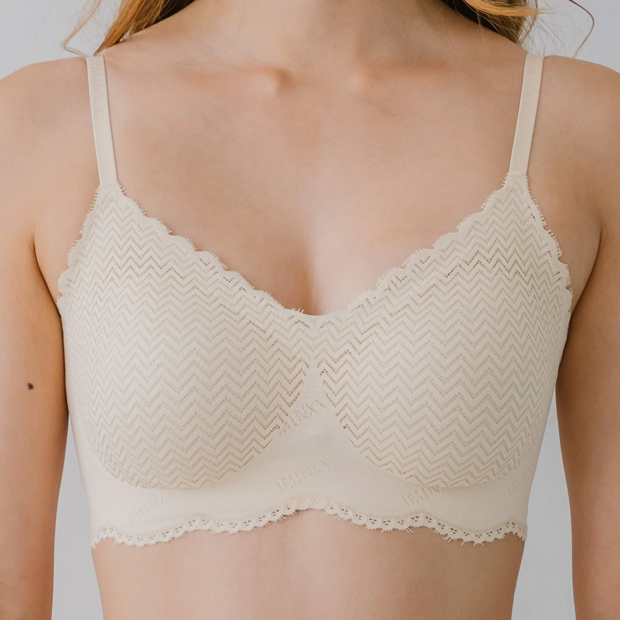 air-ee Lace Seamless Bra in Almond Nude (Signature Edition)