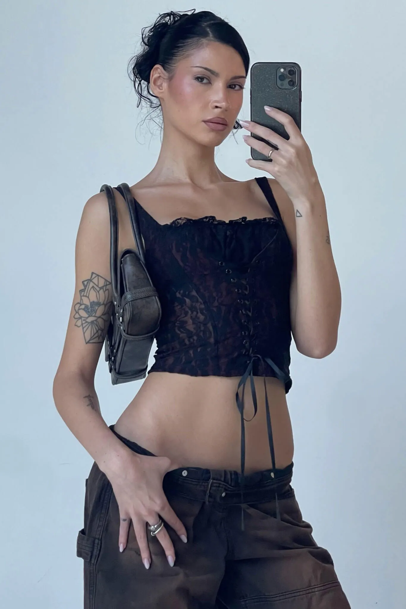 AMORET TOP - BLACK : RED