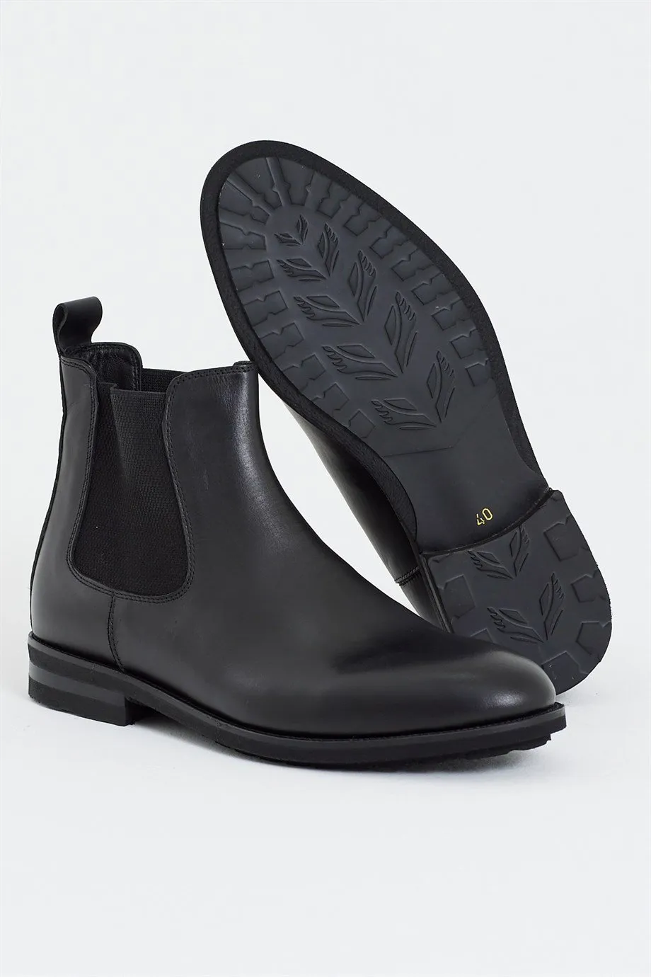 Black Leather Chelsea Boots-SB201