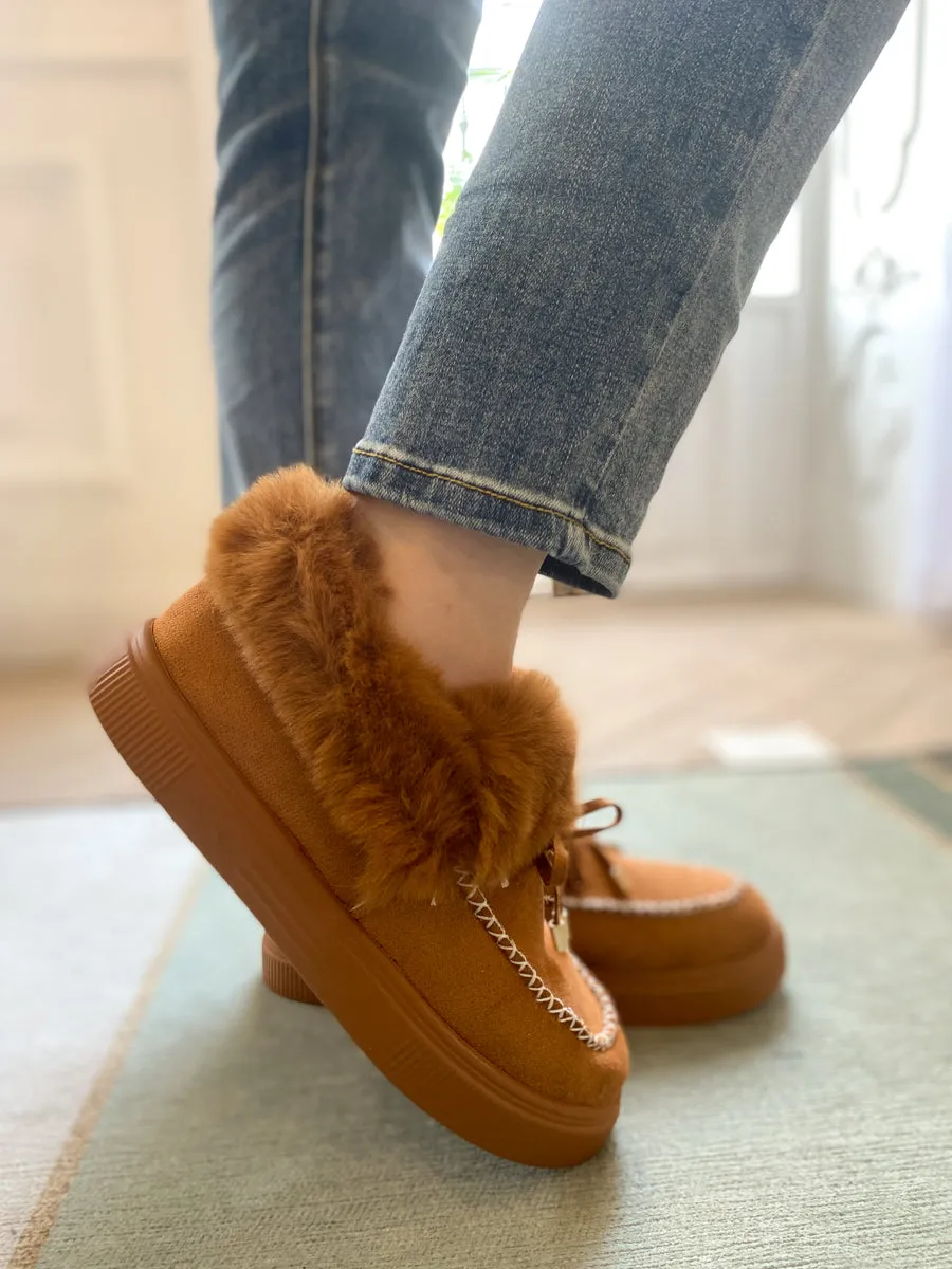 Chestnut Faux-Fur Anklet Yana Moccasin