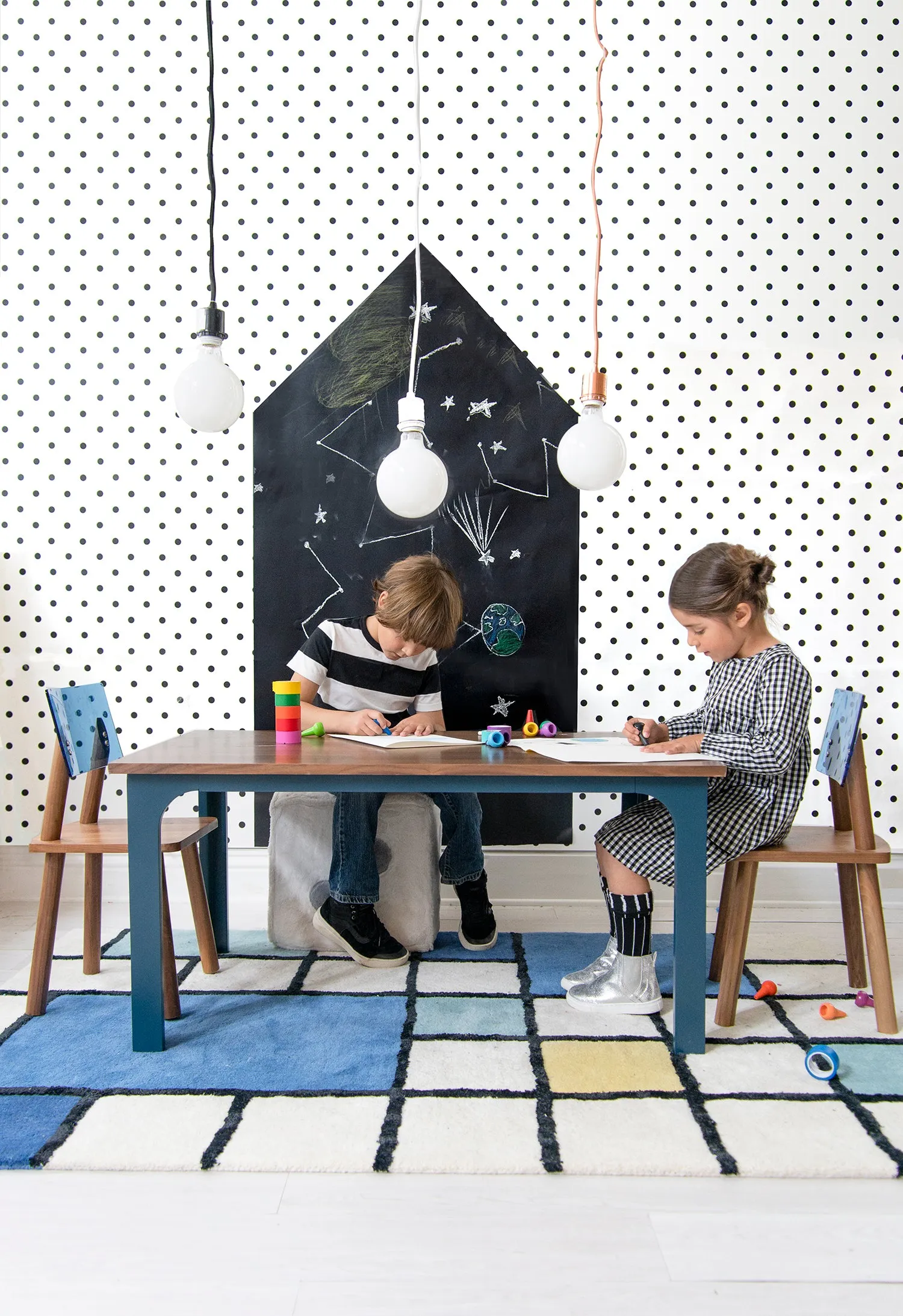 Craft Kids Table