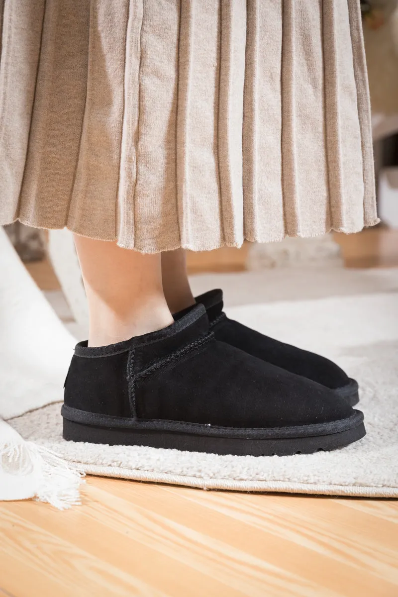 Faux Fur-Lined Suede Tasman Ankle Boot - Black