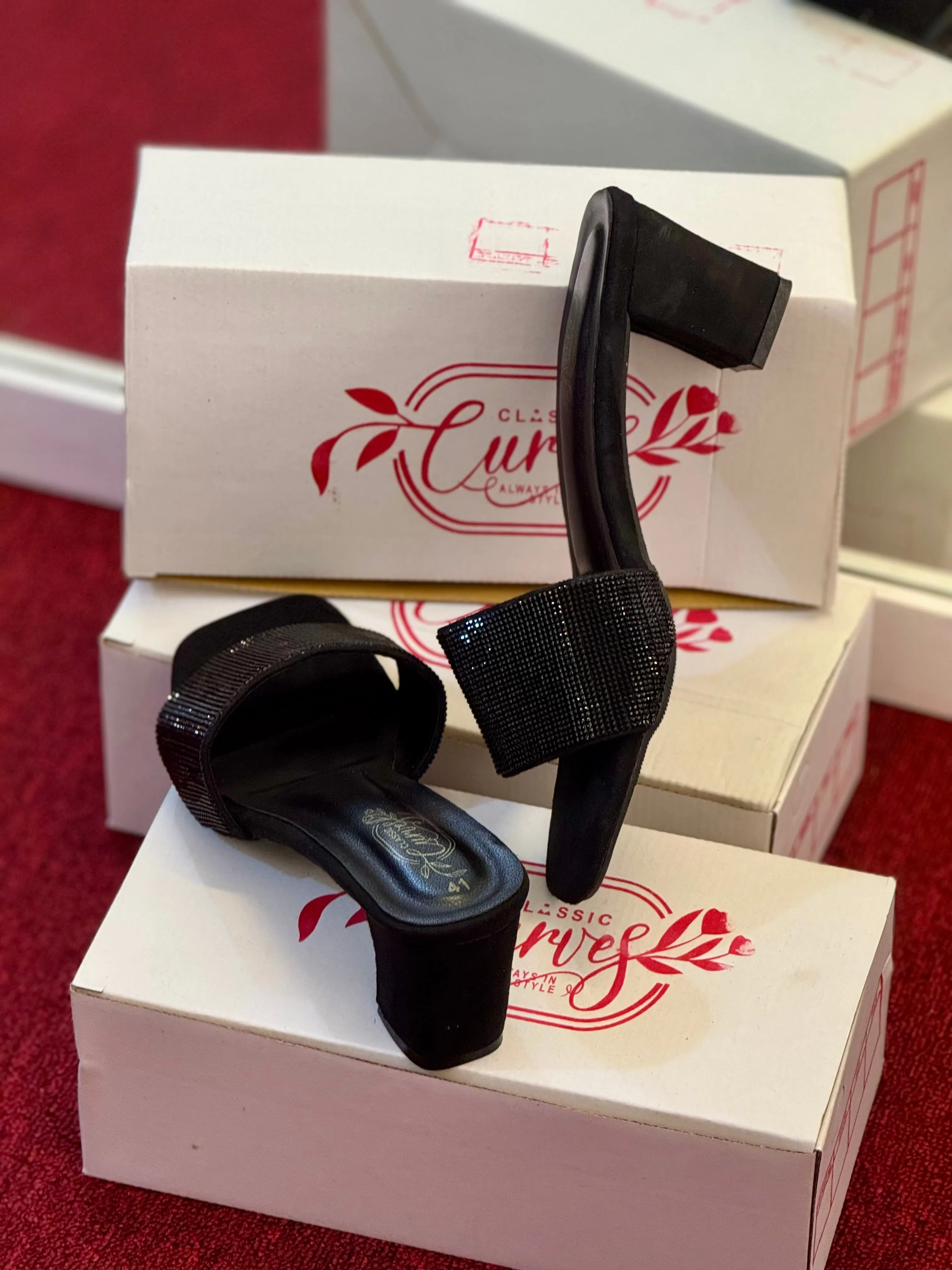 Glam Heels- Black