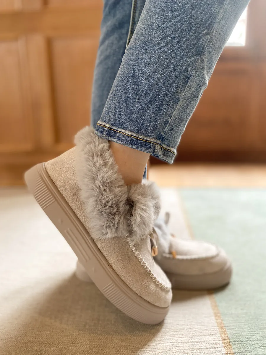 Grey Faux-Fur Anklet Yana Moccasin