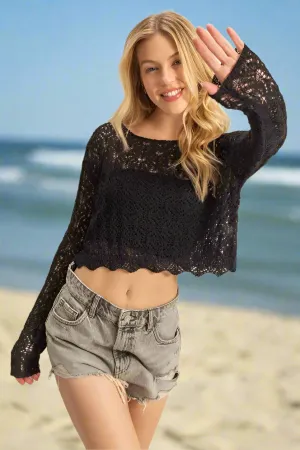 It Girl Glow Crochet Crop – Breezy, Boho & Beautiful