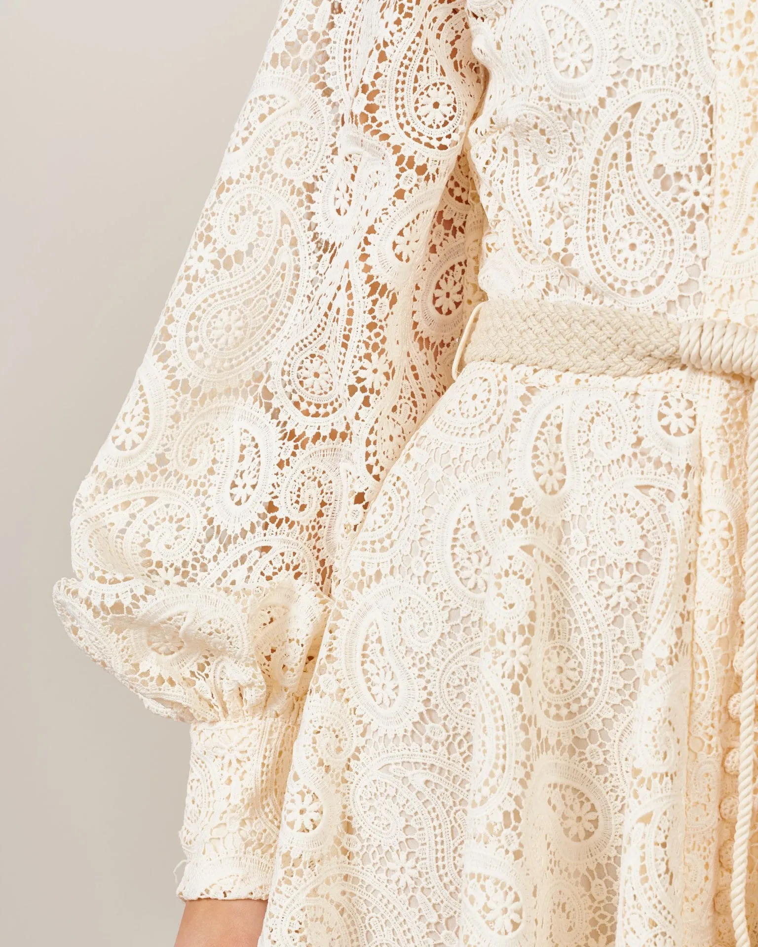 Iva | Lace Mini Dress