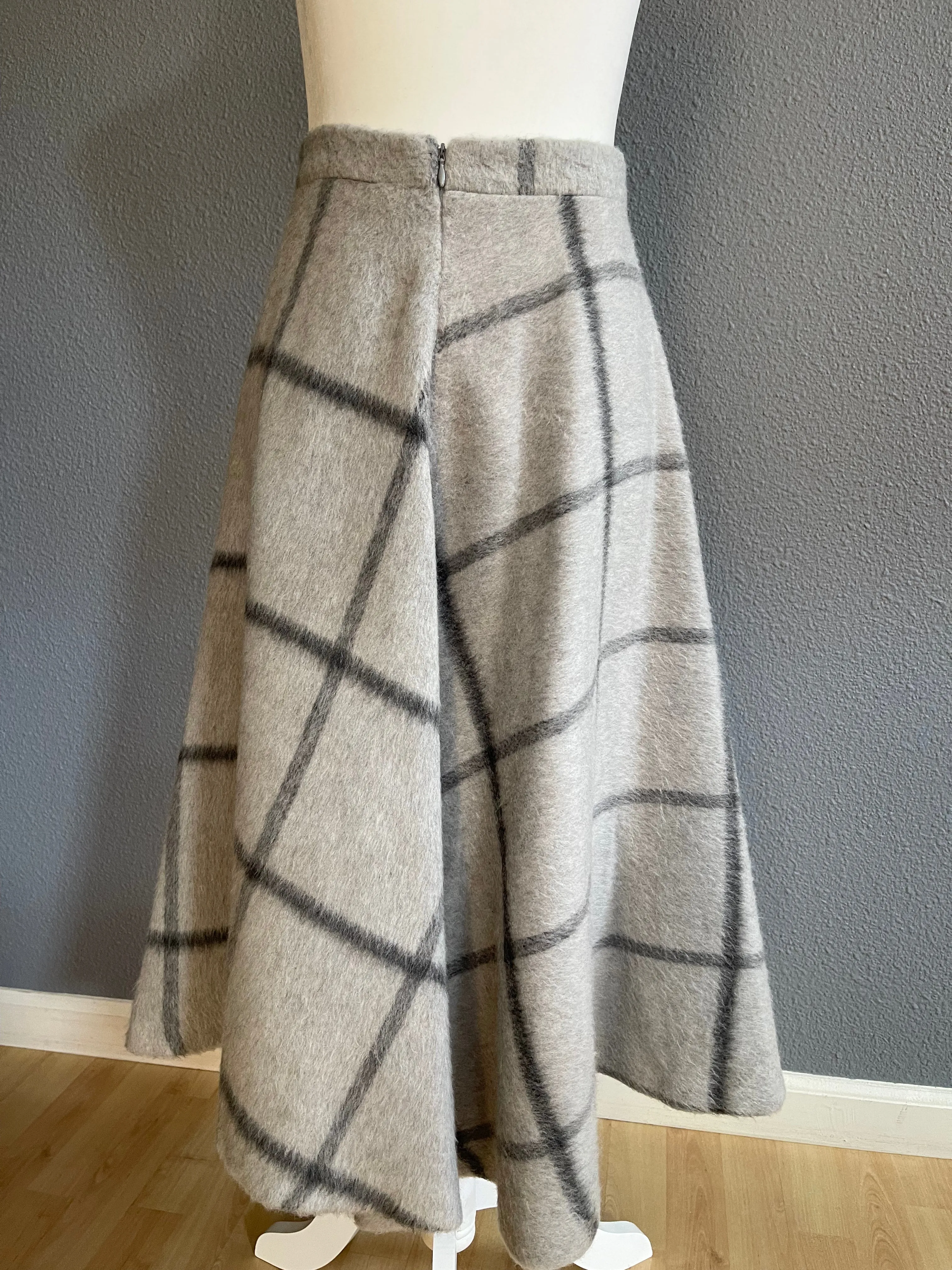 Jijil Gray Plaid Wool A-Line Skirt