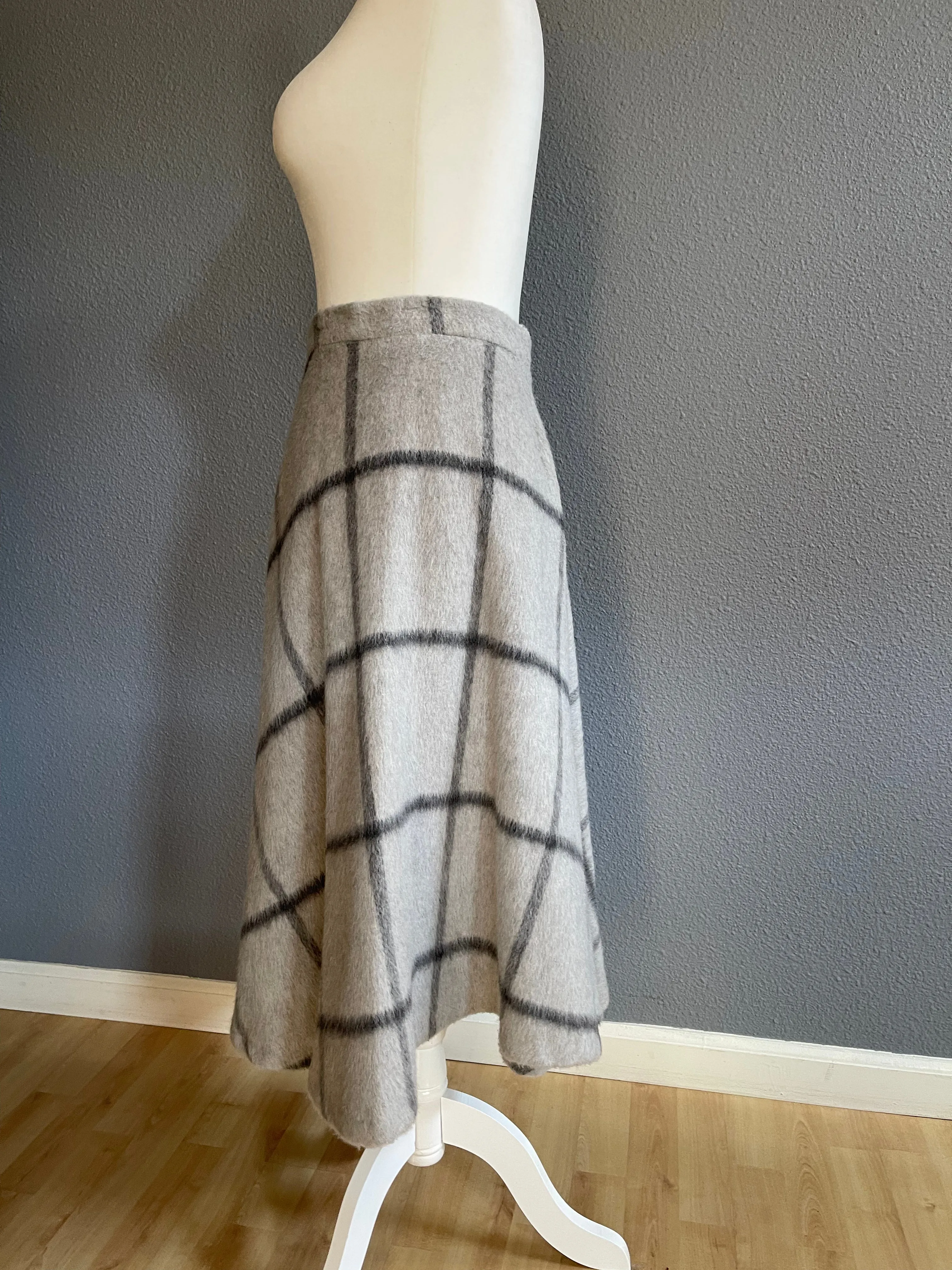 Jijil Gray Plaid Wool A-Line Skirt