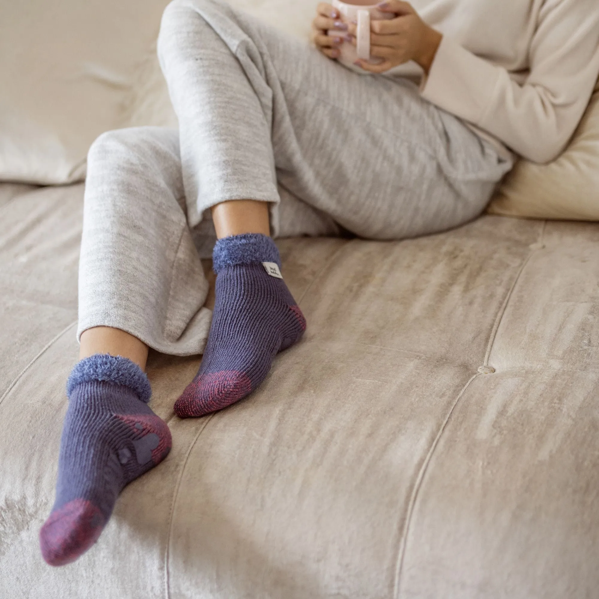 Ladies Cuddly Fluffy Sliper Bed Socks with Feather Top