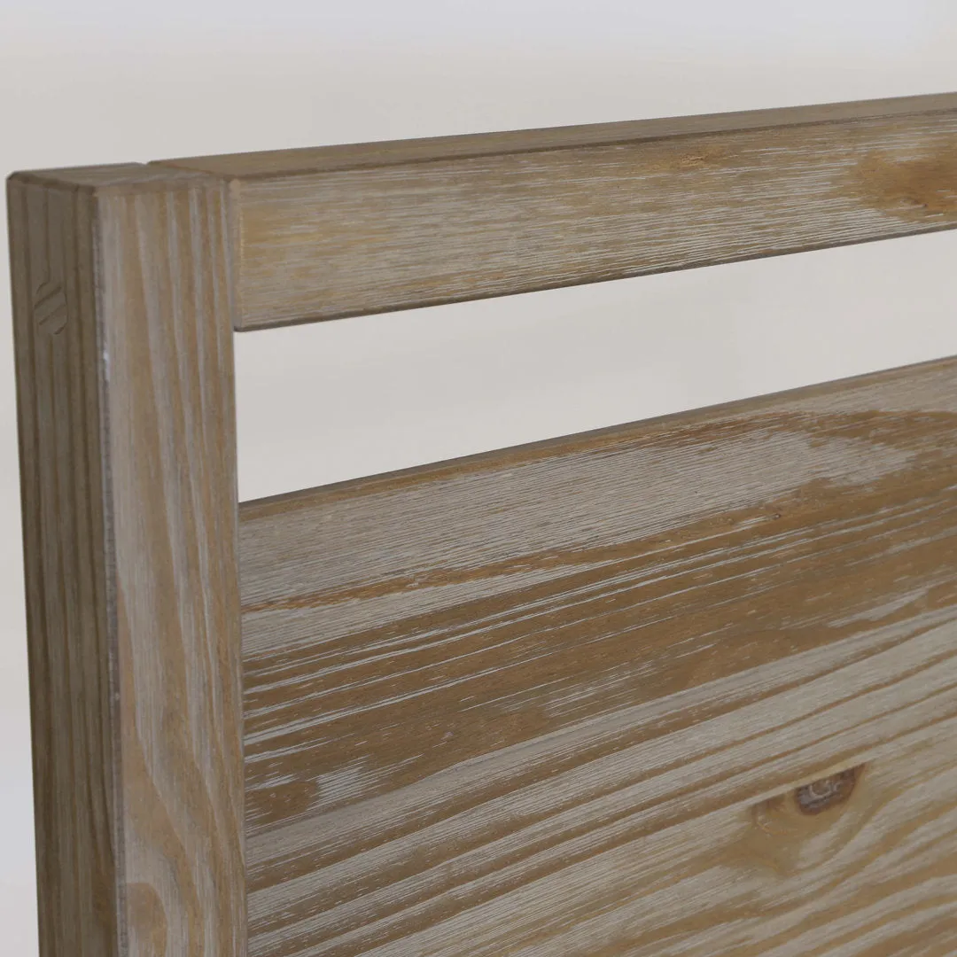 Loft Solid Wood Platform Bed Grain Wood Furniture Color: Weathered Pine Size: Queen