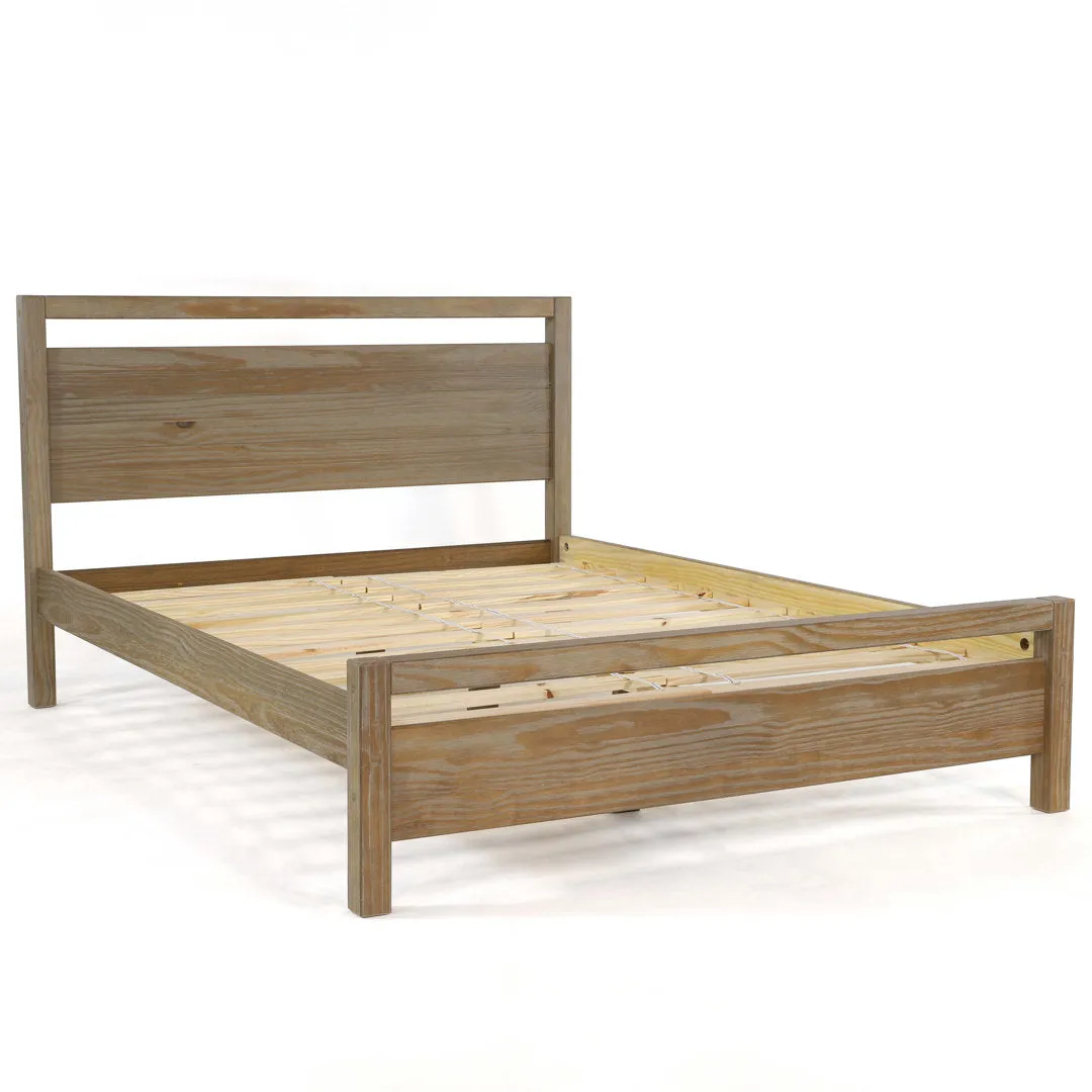 Loft Solid Wood Platform Bed Grain Wood Furniture Color: Weathered Pine Size: Queen