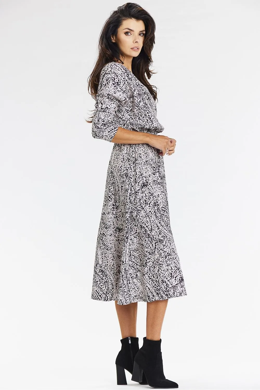 Long sleeves elegant midi kimono dress