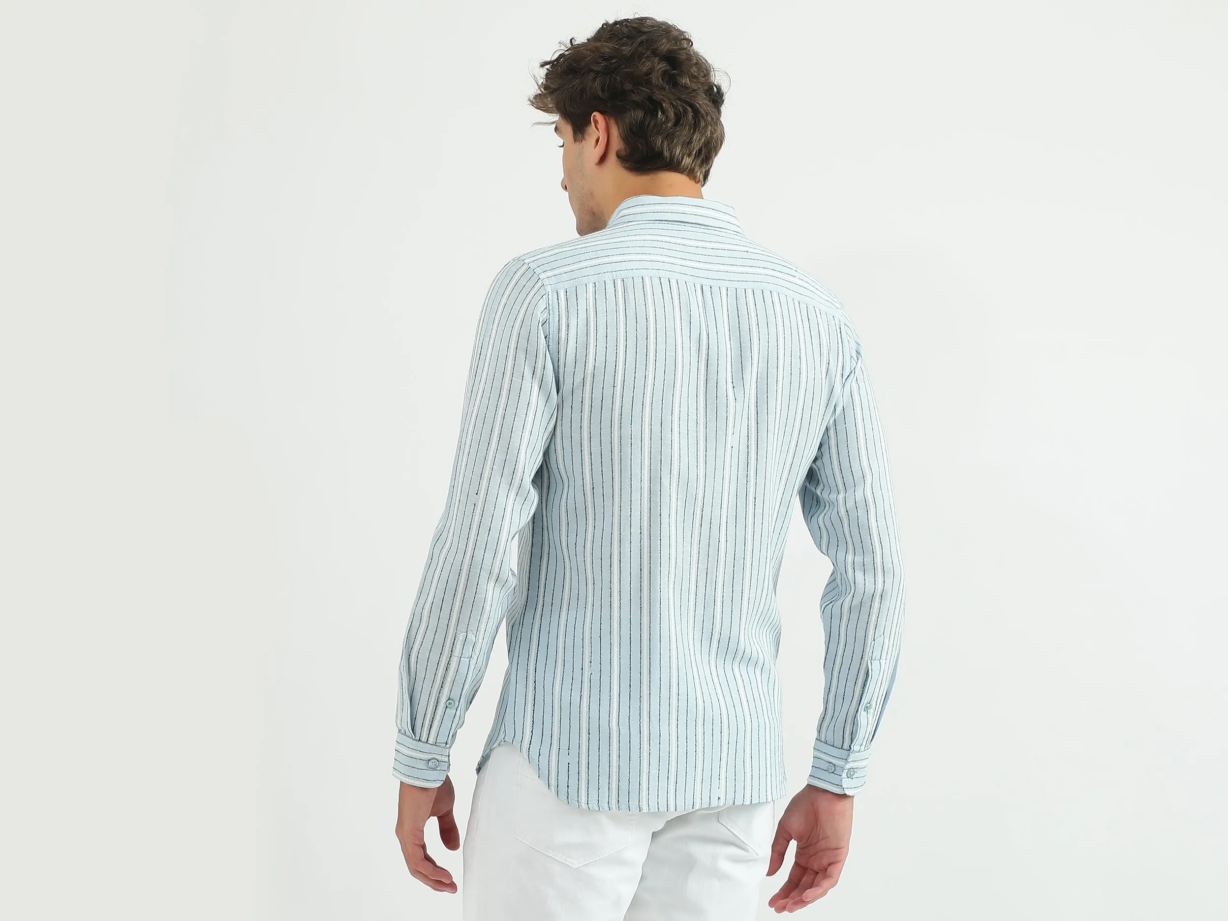 Men Striped Spread Collar Shirt