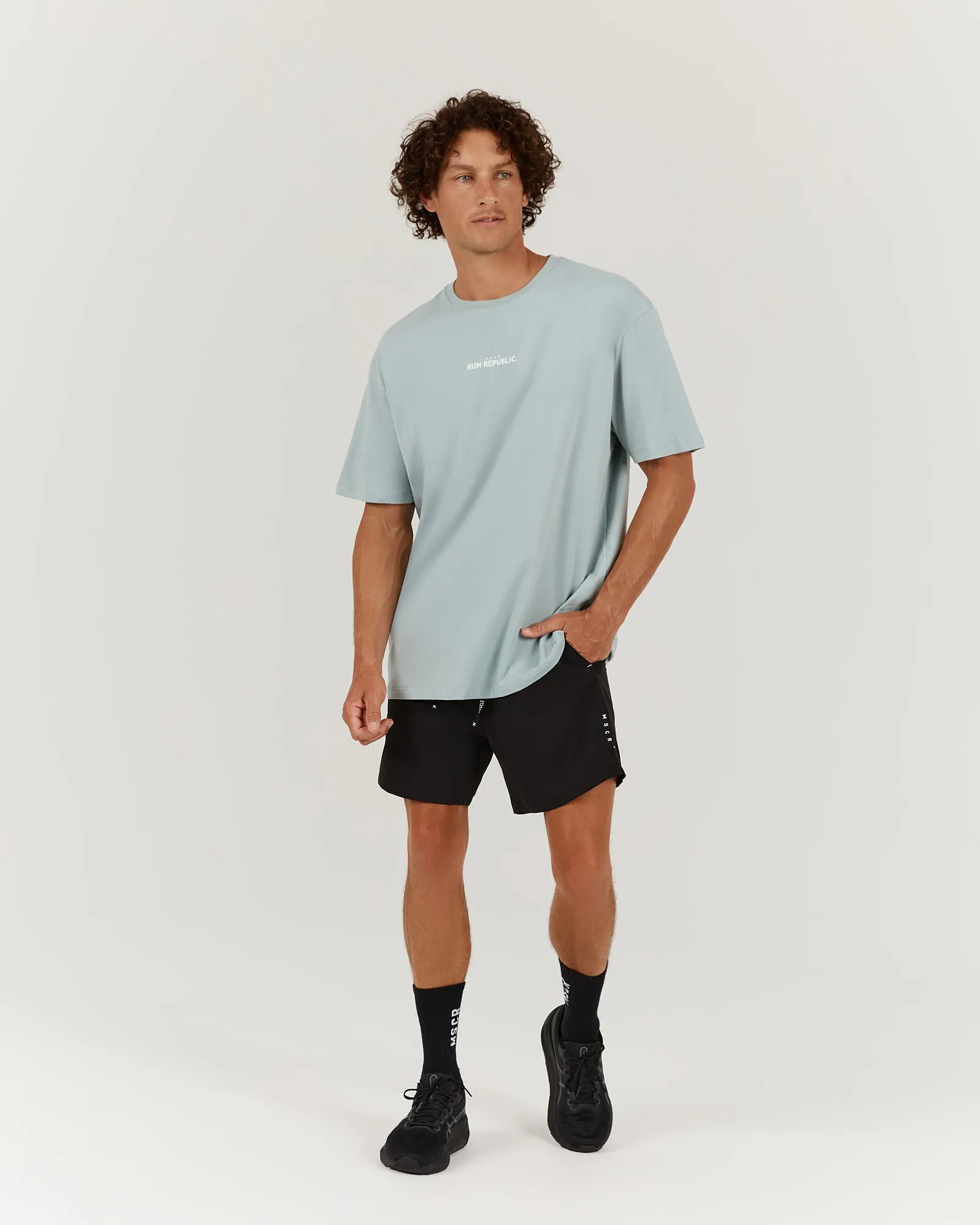MENS RUN REPUBLIC TEE - MIST