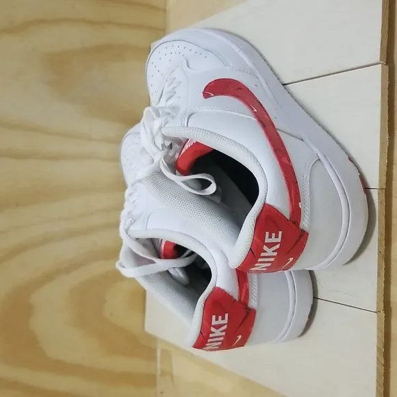 Nike Court Vision Low Swoosh Print Mens Size 14 White/Red/MultiColor