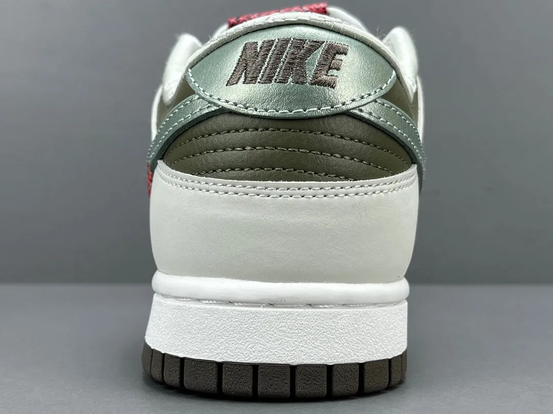 NIKE DUNK LOW x YEAR OF THE SNAKE