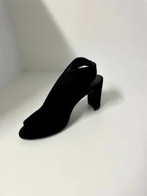 Pinnacle Suede Shoe