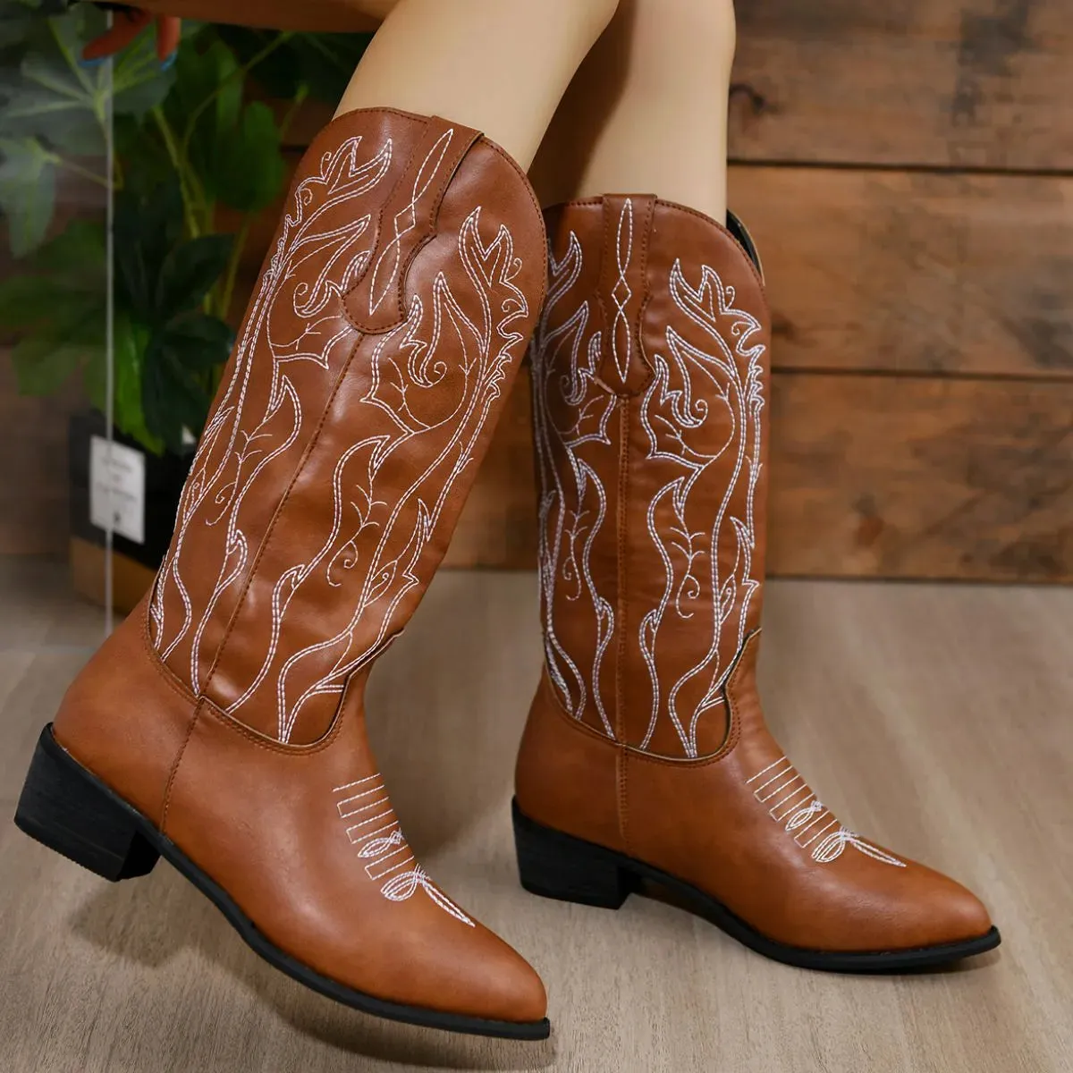 Rodeo Rose Point Toe Cowgirl Boots