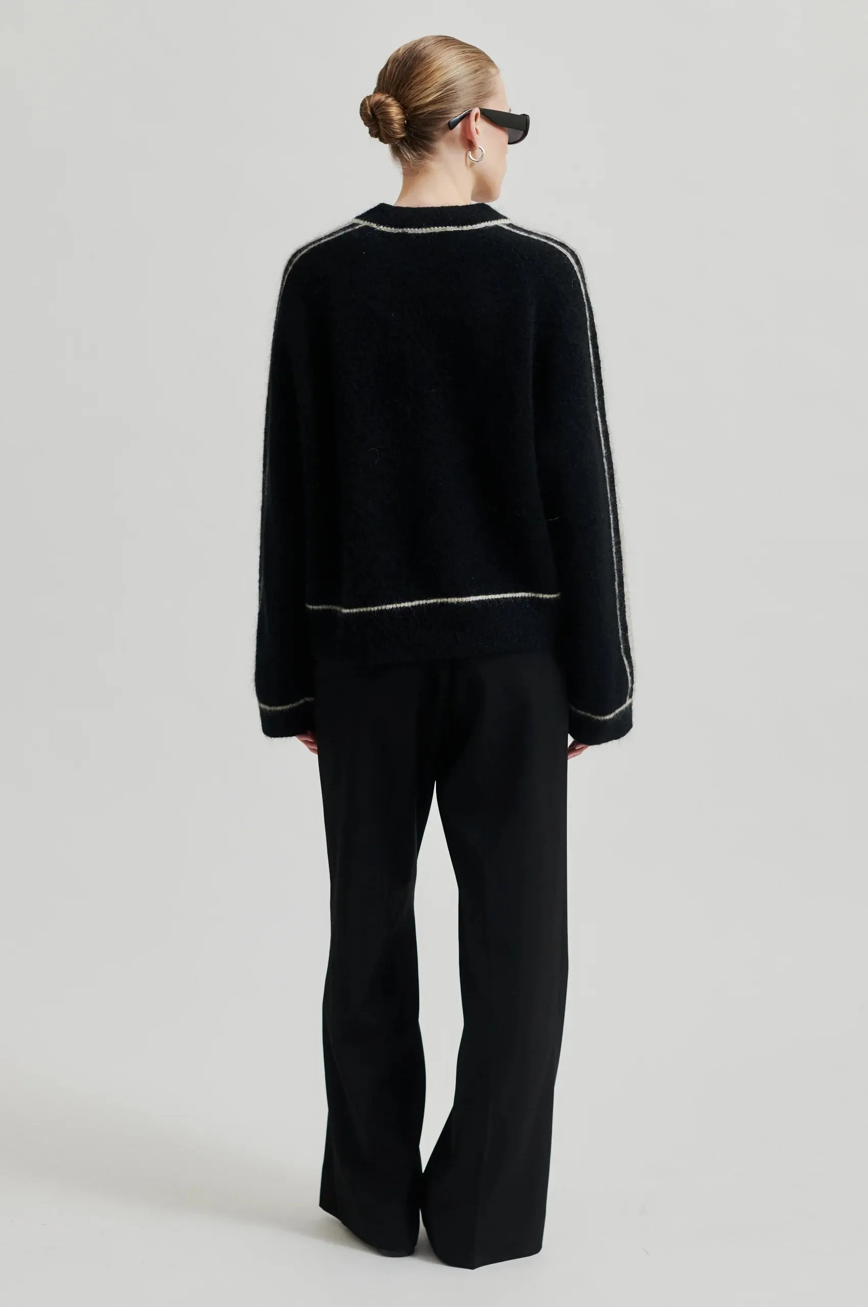 Rosemarie O Neck Knit - Black