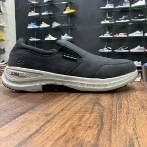 Sketcher Leather Ultra Go-Goodyear Sole "Black White"