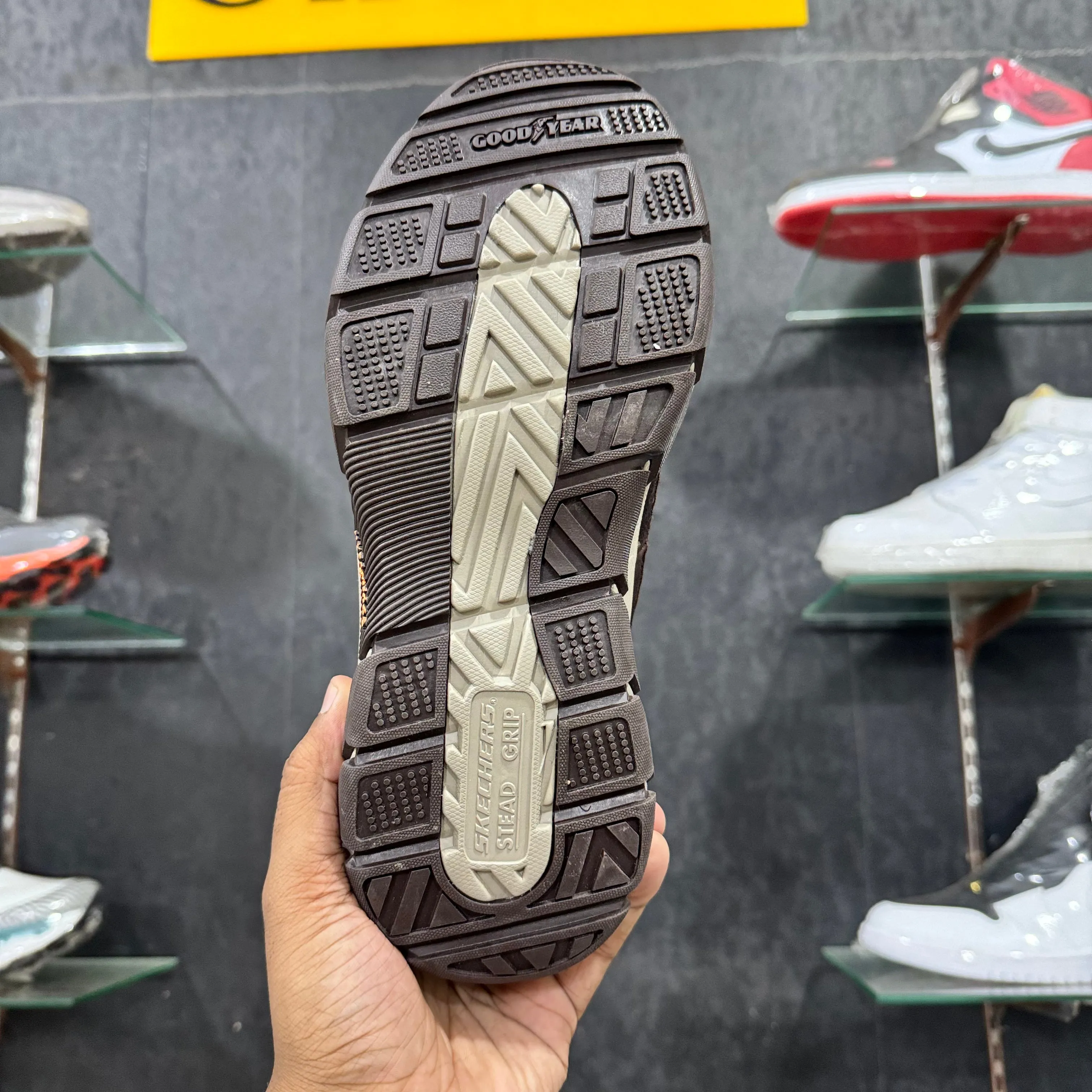 Sketcher Steady Grip "Brown"