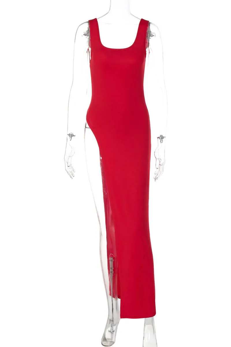 Sleek Silhouette Top with Asymmetrical Slit