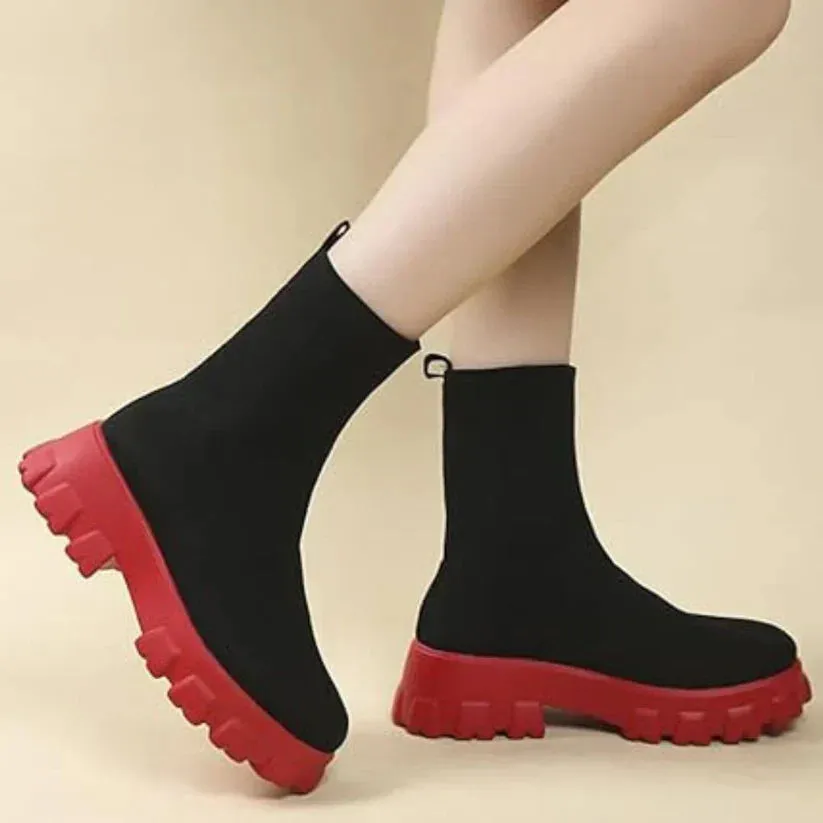 Stylish Knitted Ankle Boots with Fashionable Sole