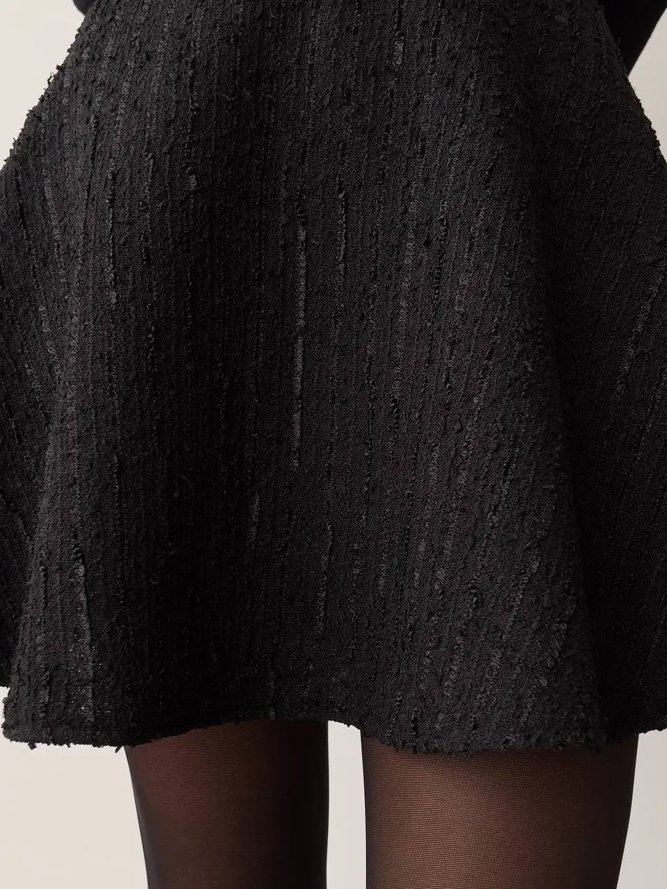 Textured Black Flared Skirt-Short