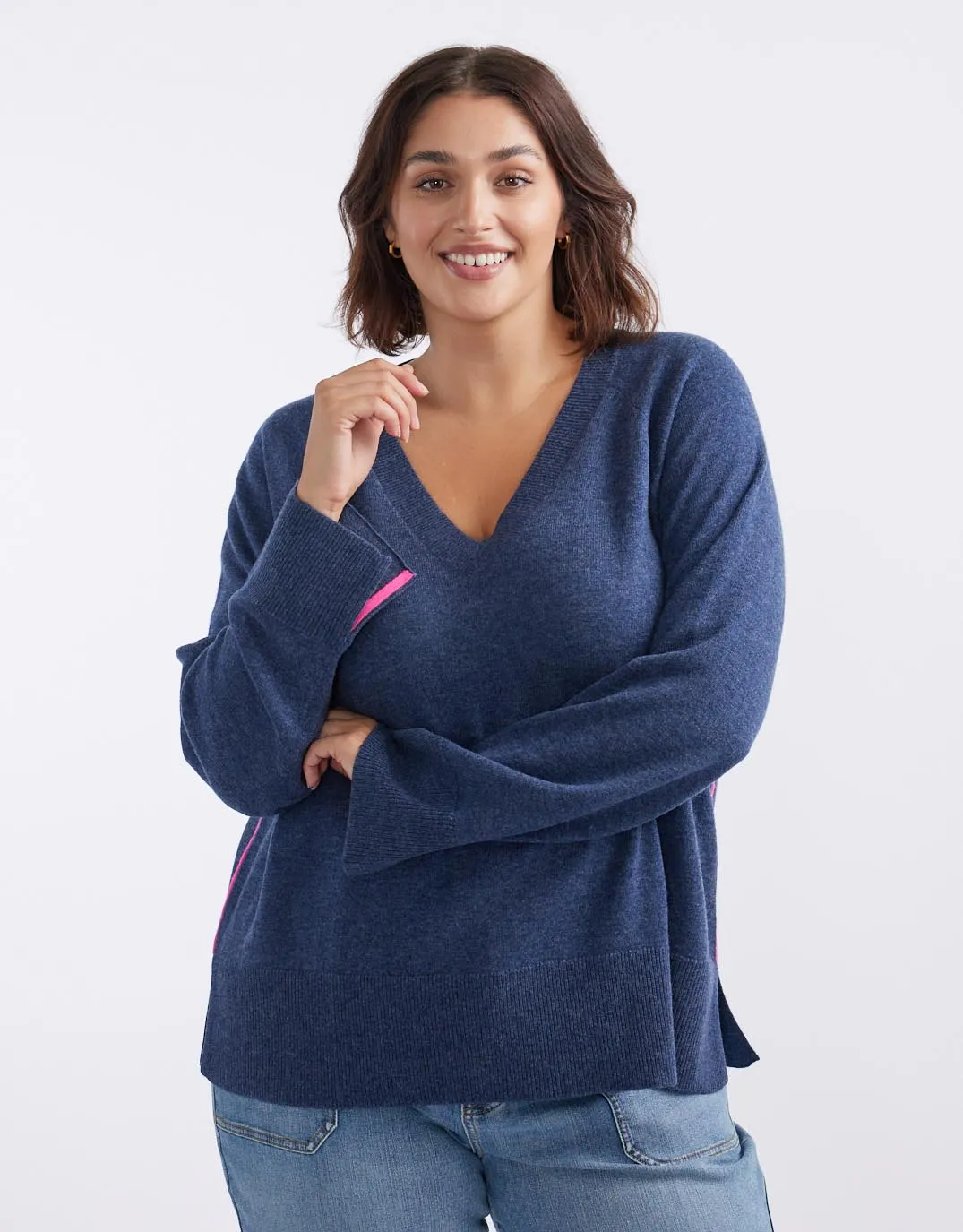The French Quarter Wool Cashmere V Neck Knit Jumper - Denim/Neon Pink
