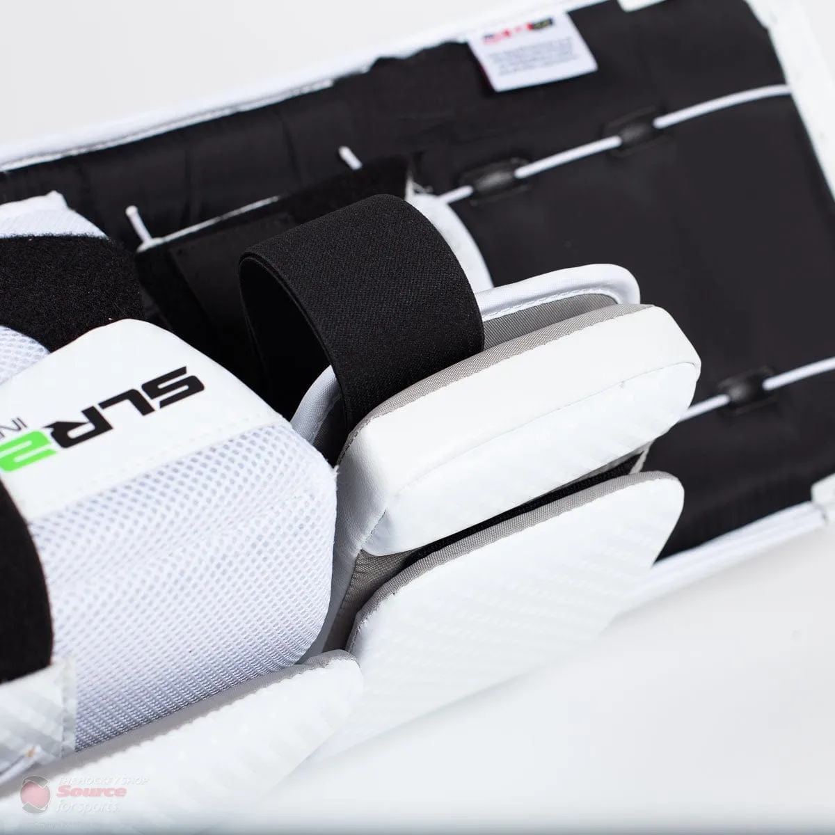 Vaughn Ventus SLR2 Intermediate Goalie Leg Pads