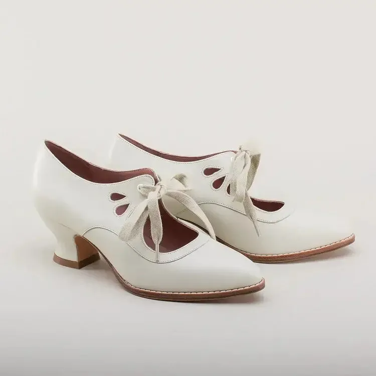 Vintage Mary Jane Heels | Black | Elegant and Comfortable