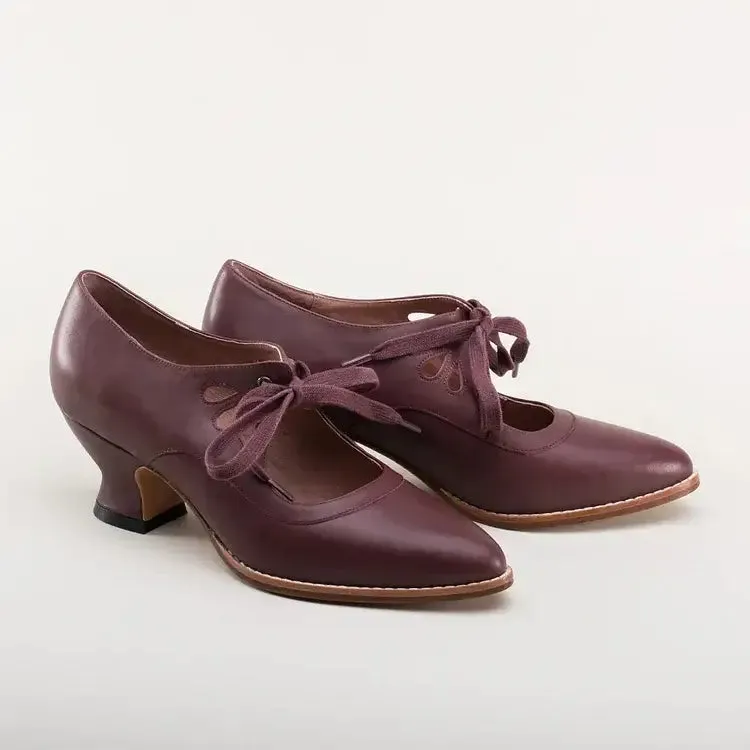 Vintage Mary Jane Heels | Black | Elegant and Comfortable