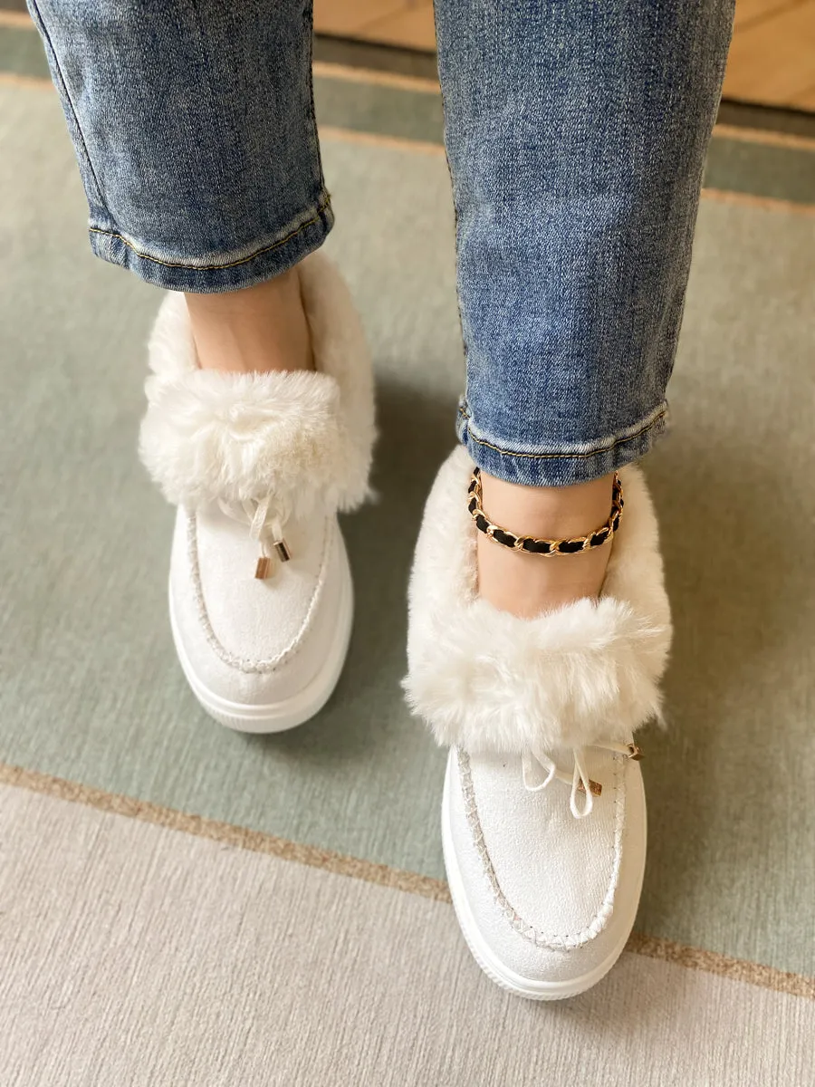 White Faux-Fur Anklet Yana Moccasin