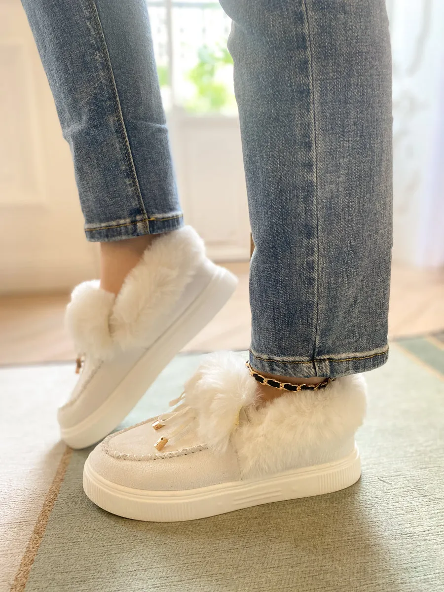 White Faux-Fur Anklet Yana Moccasin