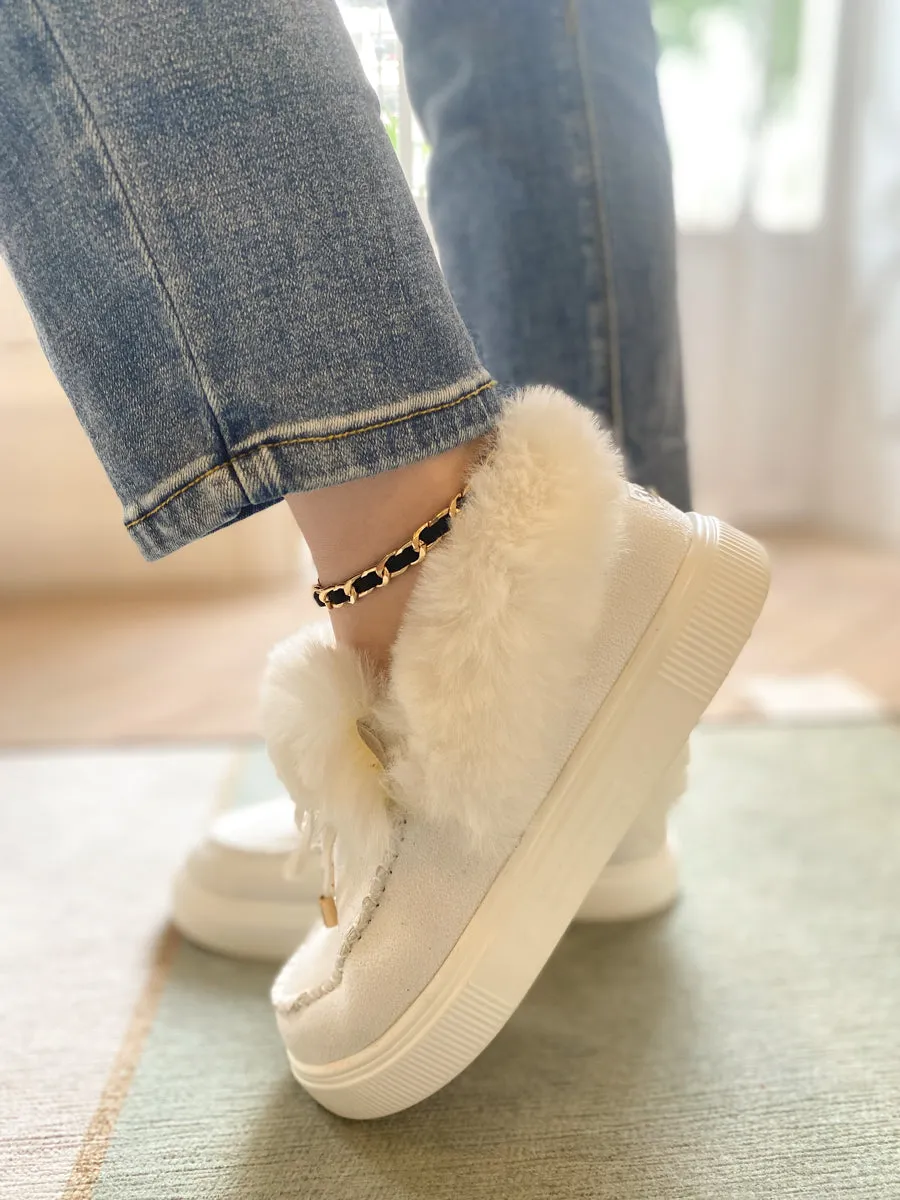 White Faux-Fur Anklet Yana Moccasin